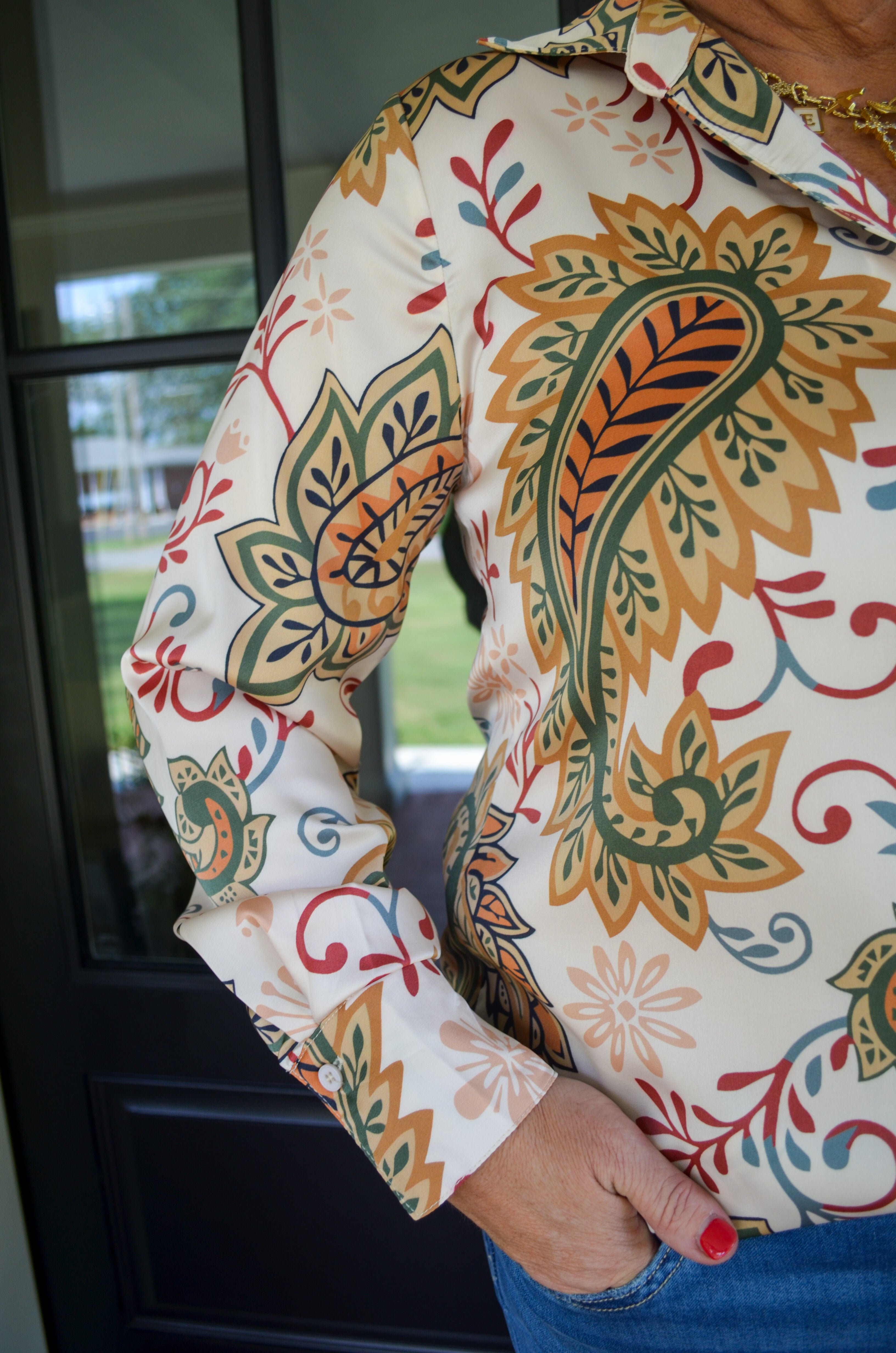 Charming Embrace Top in Cream