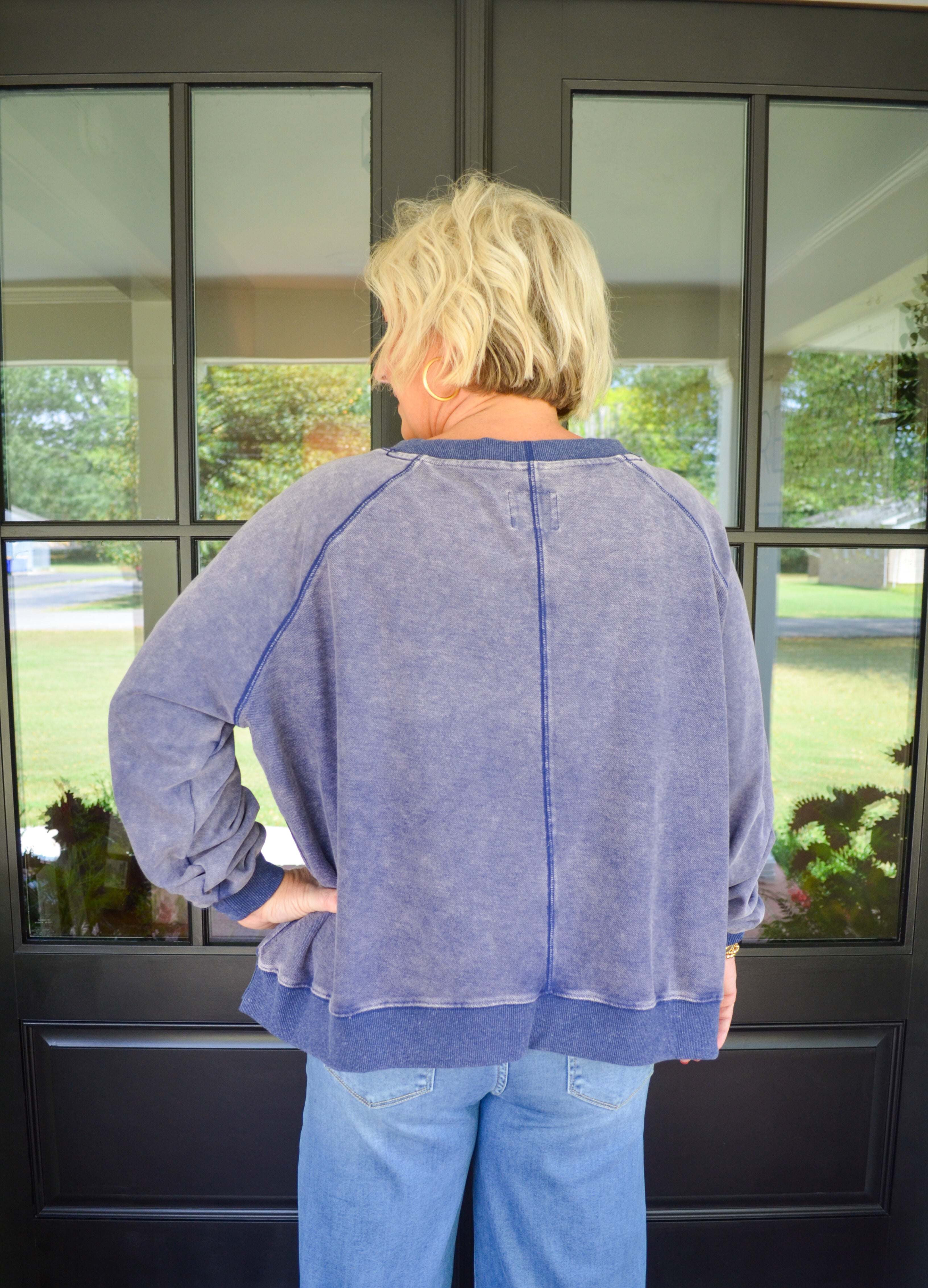 Effortless Vibes Umgee Sweatshirt in Navy