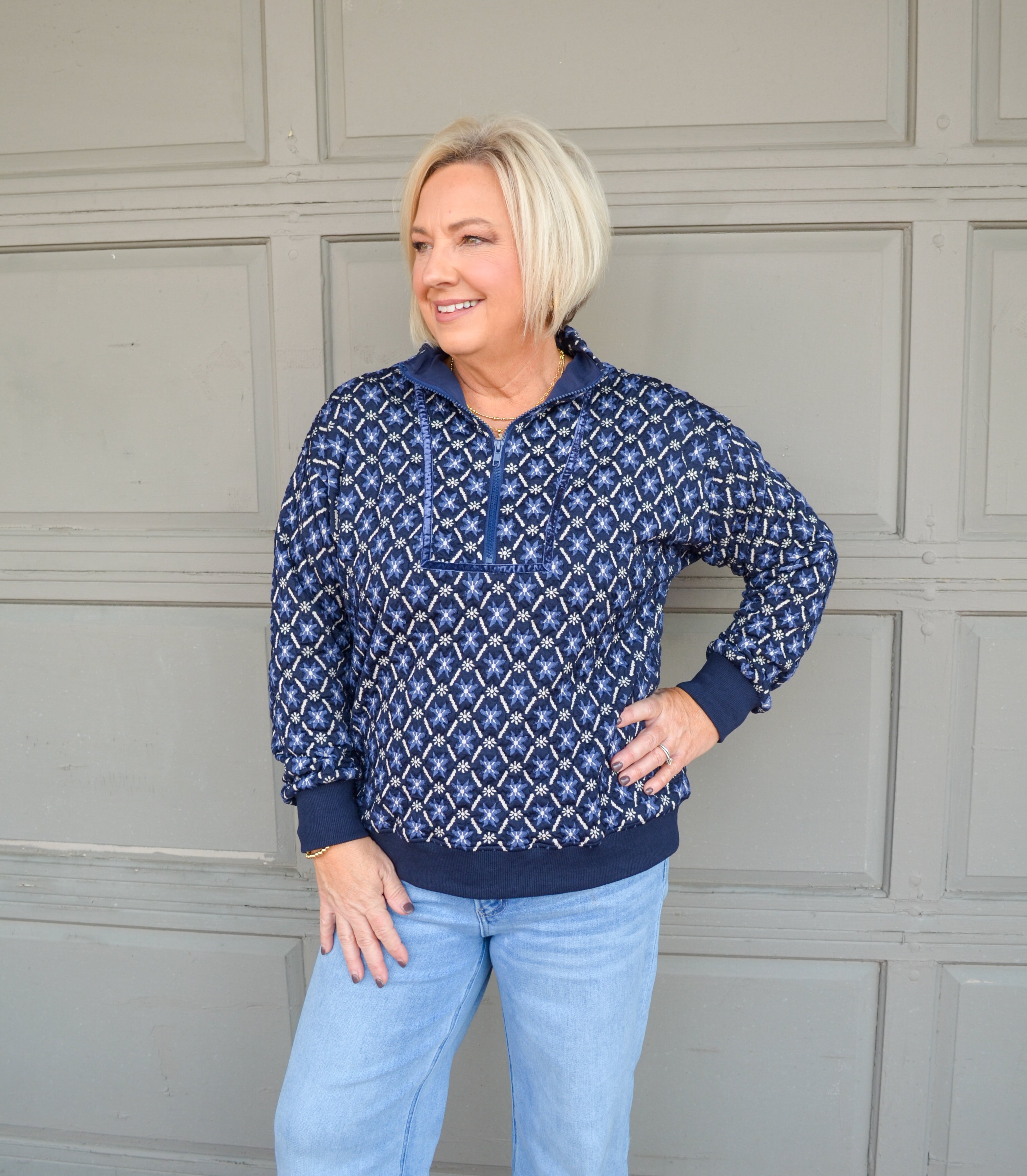 Cocktail Club Umgee Pullover