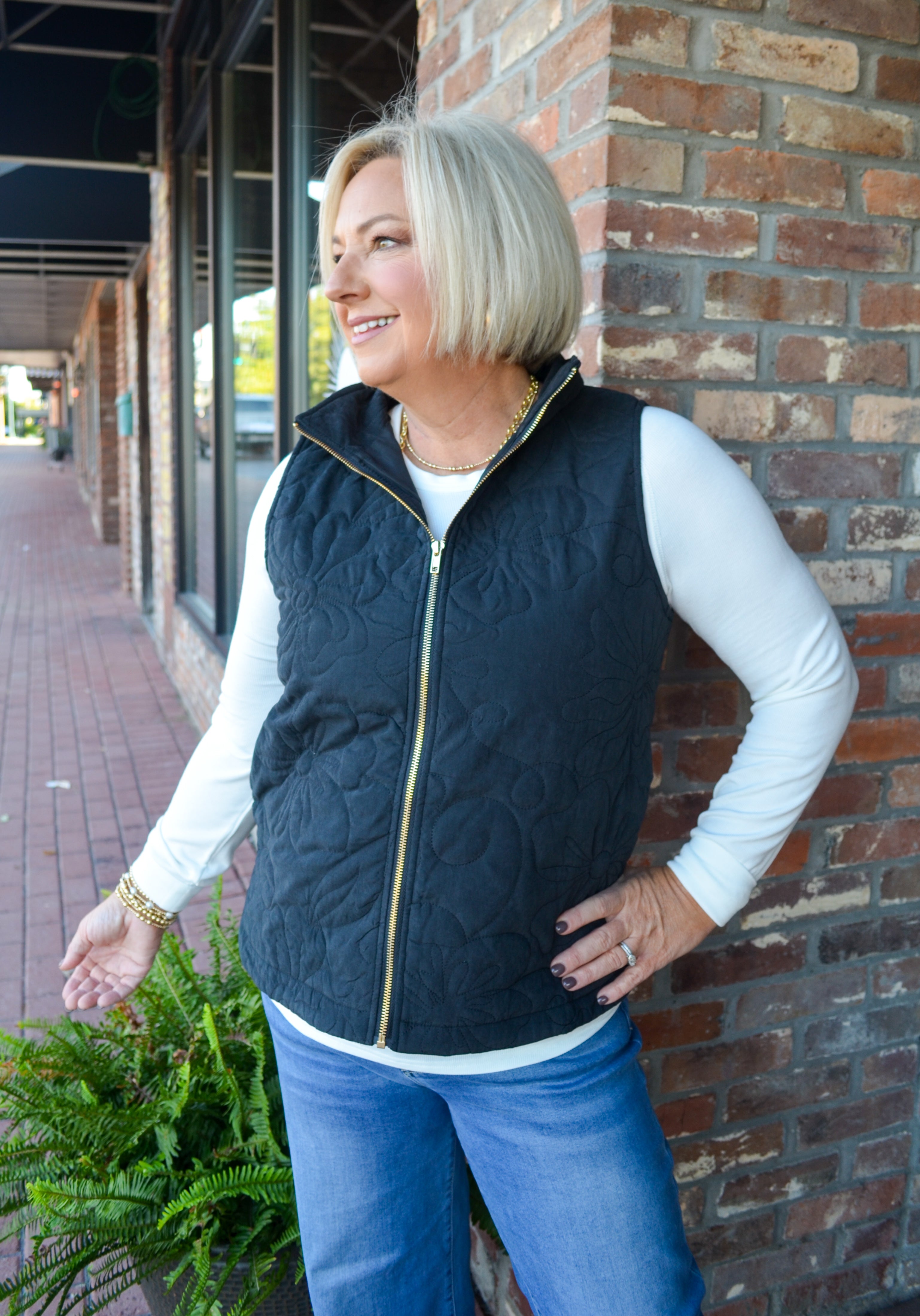 Graceful Smile Vest