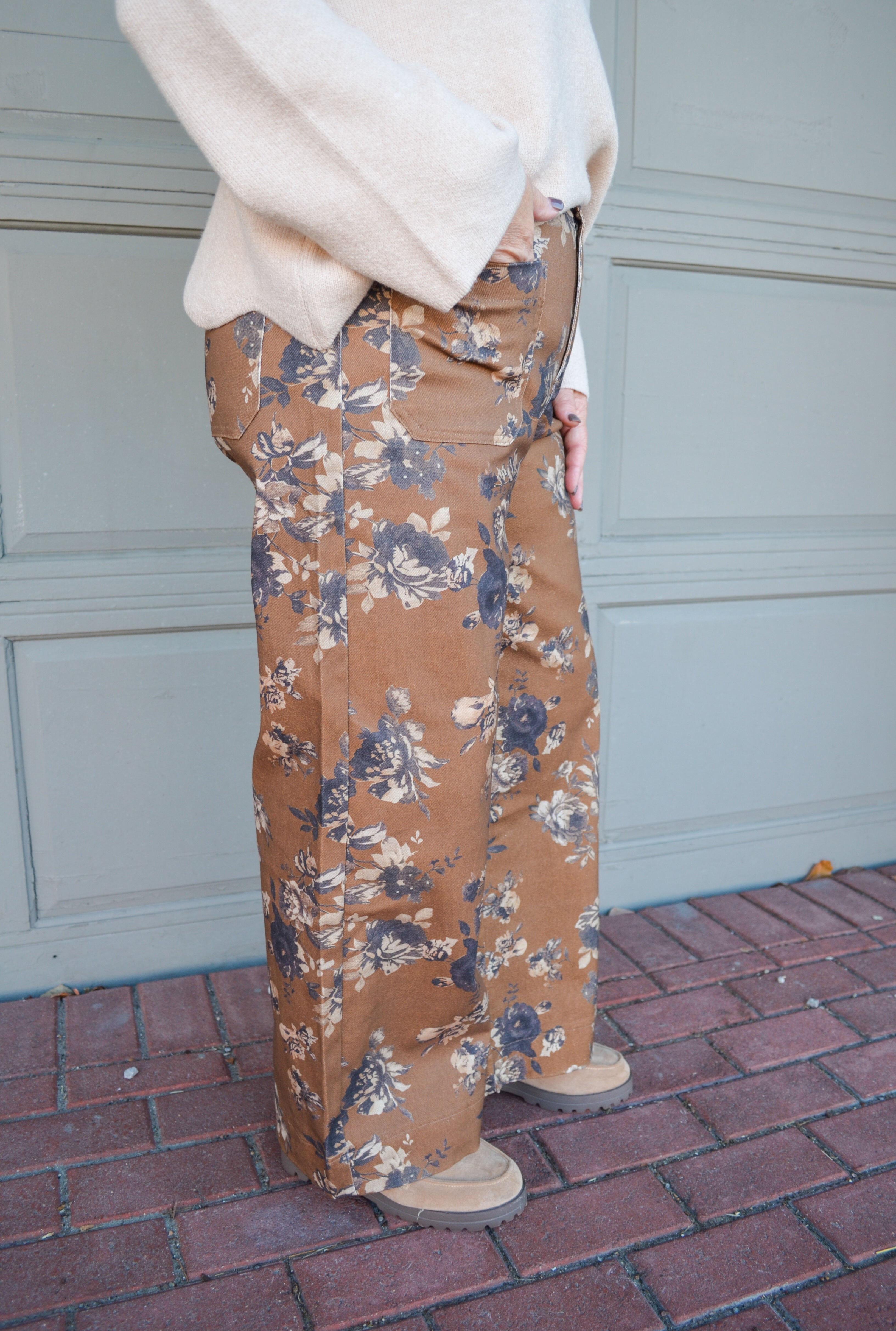 Cider Tasting Floral Wide Leg Pants in Brown